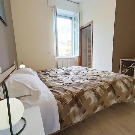 Cattaneo 65 3 Bedrooms 5 Minutes From And Station W Parking Апартаменты *